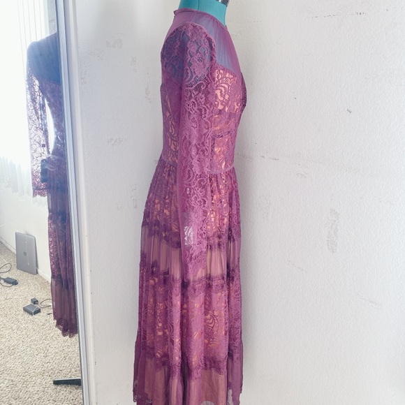 MAROON BERRY TADASHI SHOJI LACE CORSET MIDI DRESS SZ 6 - Picture 12 of 15